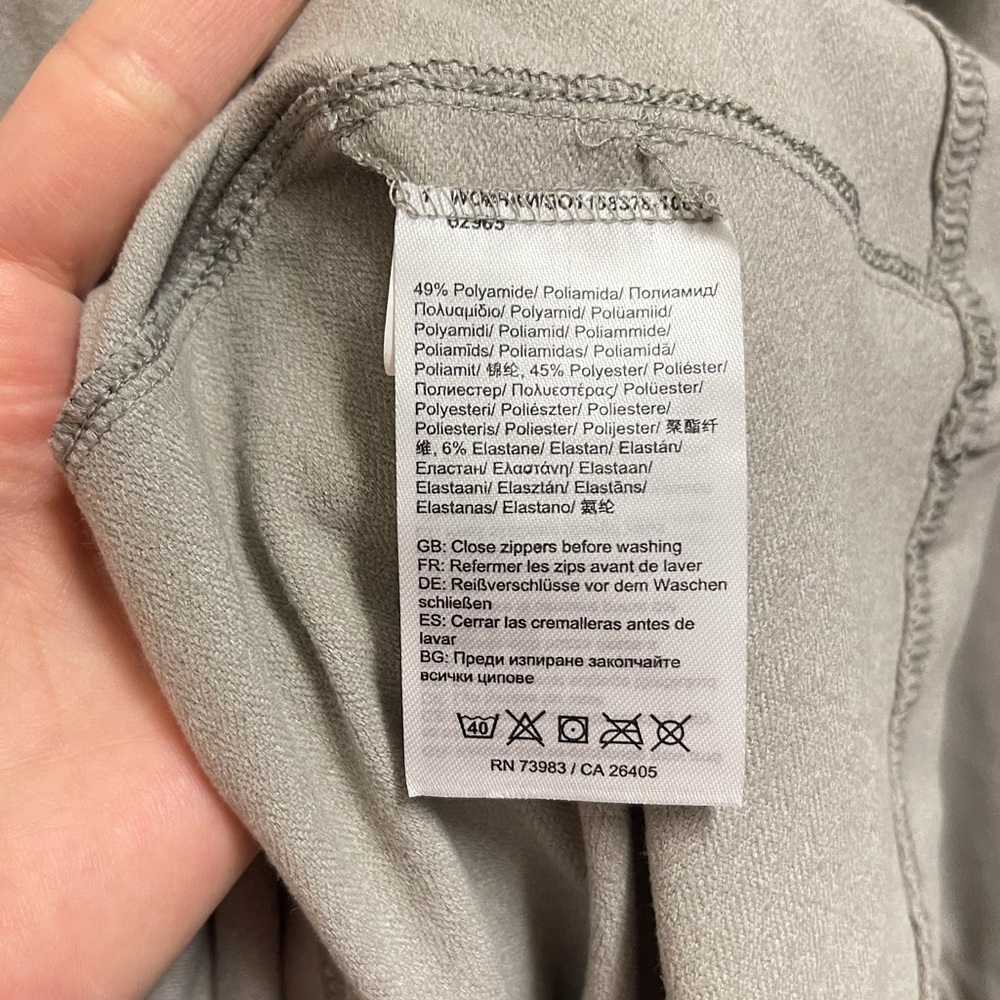 Helly Hansen Grey Quarter Zip Pullover - image 7